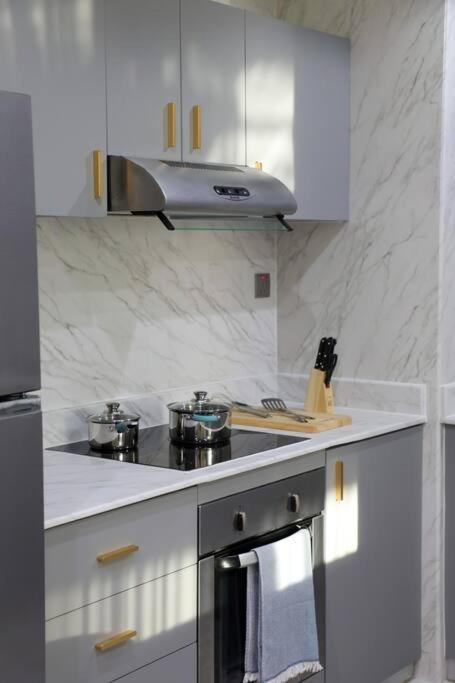 Deal!!! Brand New 1 Bed Condo In The Heart Of Dubai Marina Exterior foto